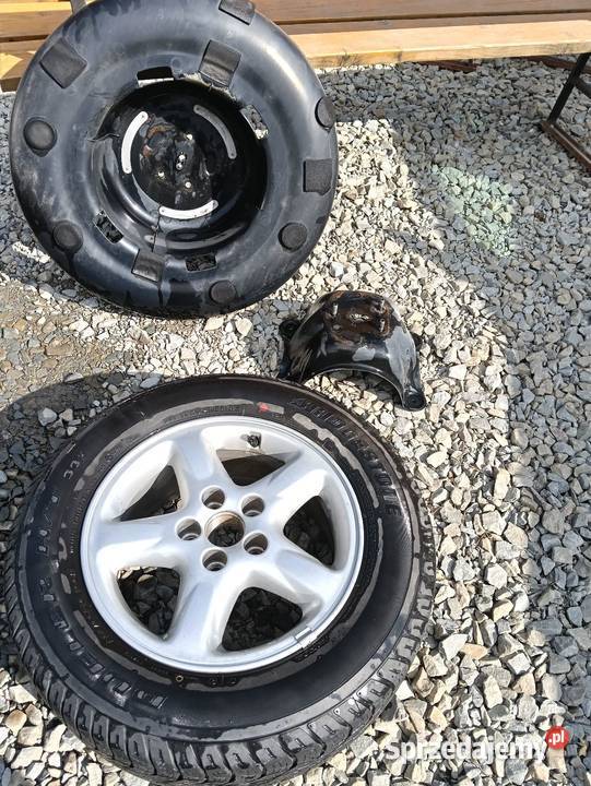 Części rav4 II 2 0 D4D diesel wszystkie części terenowe Wołkowyja sprzedam
