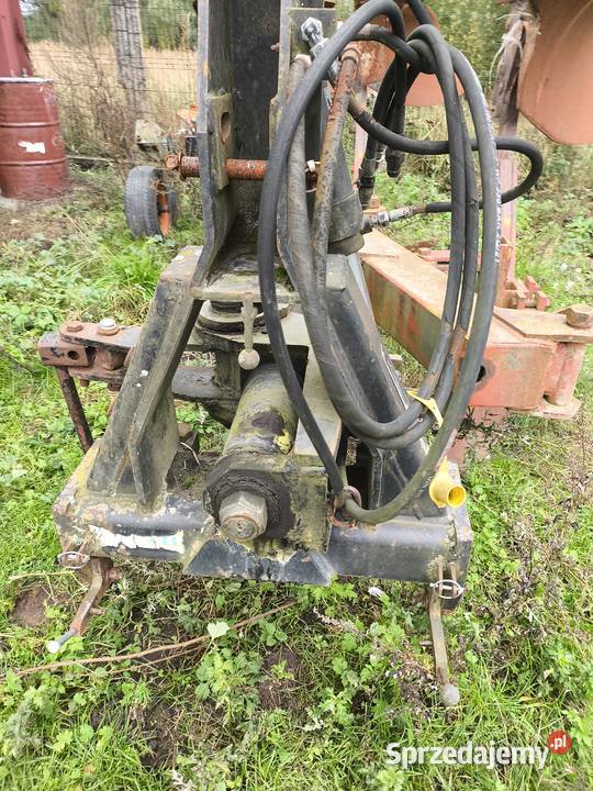 Pług 5 skib obracany