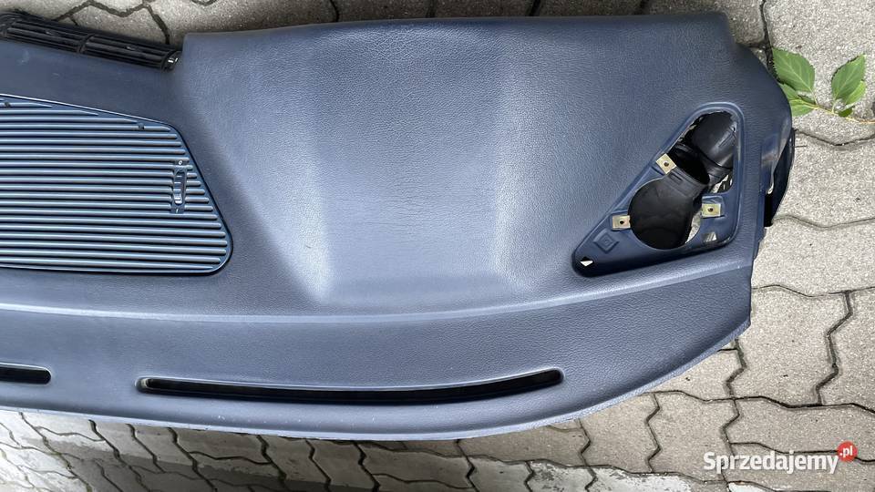 Deska rozdzielcza BMW e34 granatowa