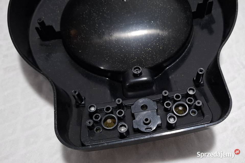 Górna część obudowy korpusu z rączką 1 do