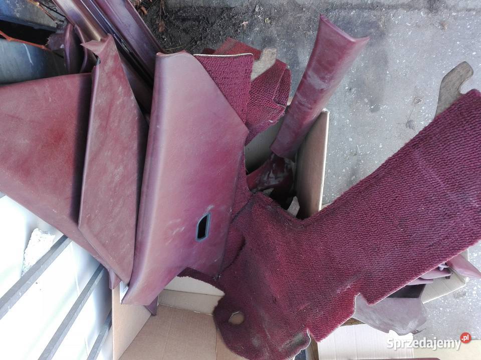 Mercedes 190 W201 tapicerka czerwona bordowa świętokrzyskie Skarżysko-Kamienna sprzedam
