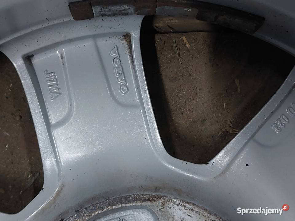 Felgi Volvo XC70 V70 5x108 16 et50 Wąwolnica