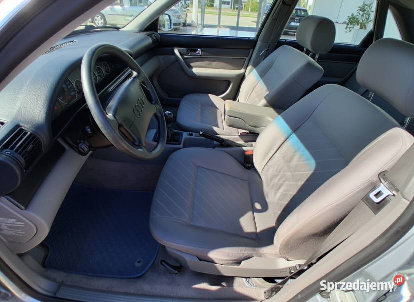 Audi A6 26 V6 150 Manual Klimatronic YOUNGTIMER benzyna Słupca