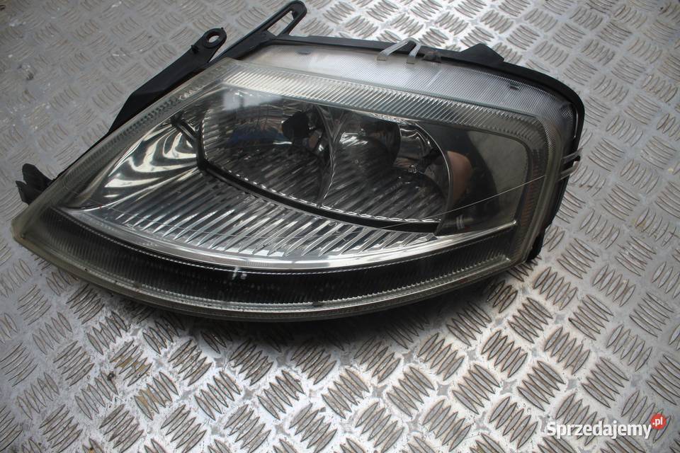 LAMPA LEWY PRZÓD PRZEDNIA CITROEN C3 I OPIS osobowe Lampy przednie wielkopolskie