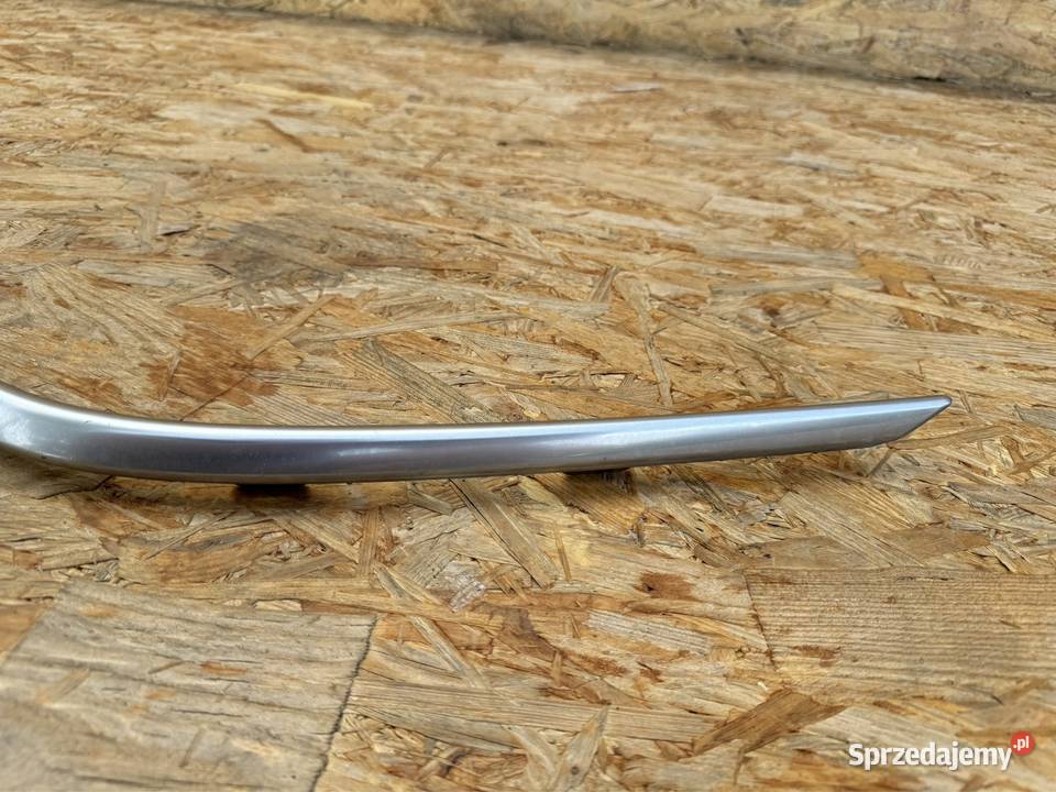 Listwa kratki zderzaka przód lewa LH Toyota Międzychód