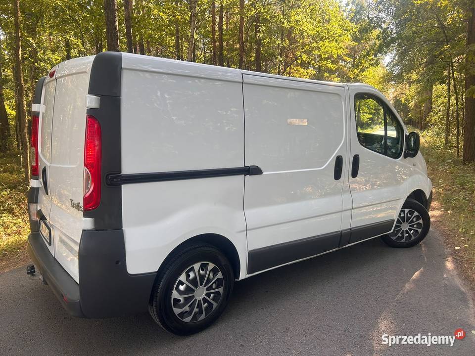 Renault Trafic Diesel Super Stan autoalarm Zwoleń