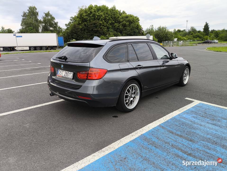 BMW F31 318d wymianie rozrządu bez wkladu MP3 sprzedam