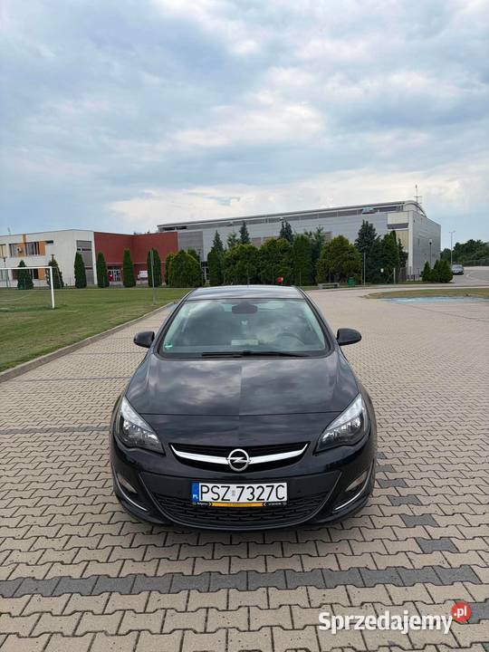 Opel Astra 1.4 T Active 2013