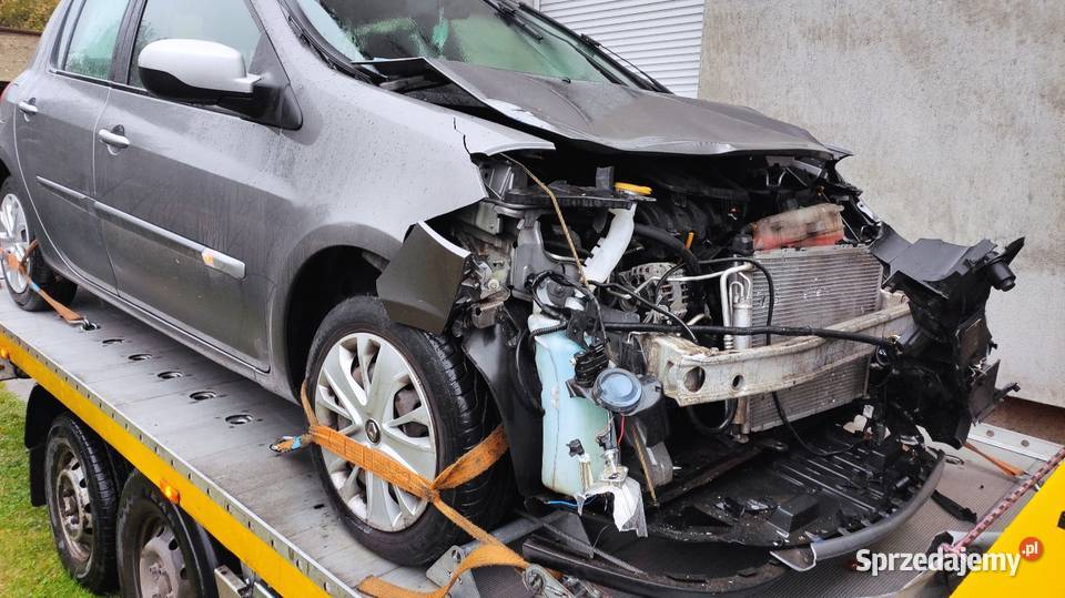 Renault Clio 12 16V 75