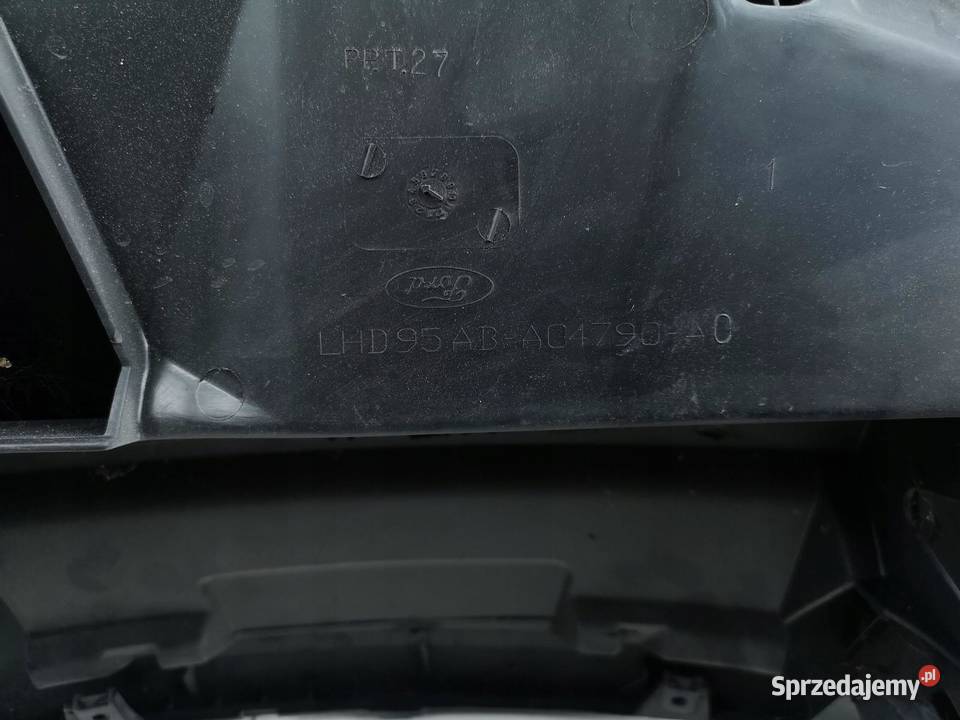 DESKA ROZDZIELCZA FORD ESCORT MK7 1044010