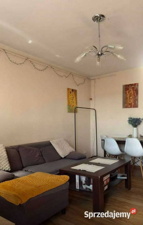 Sprzedaż mieszkania trzy pokojowego z balknem Opole