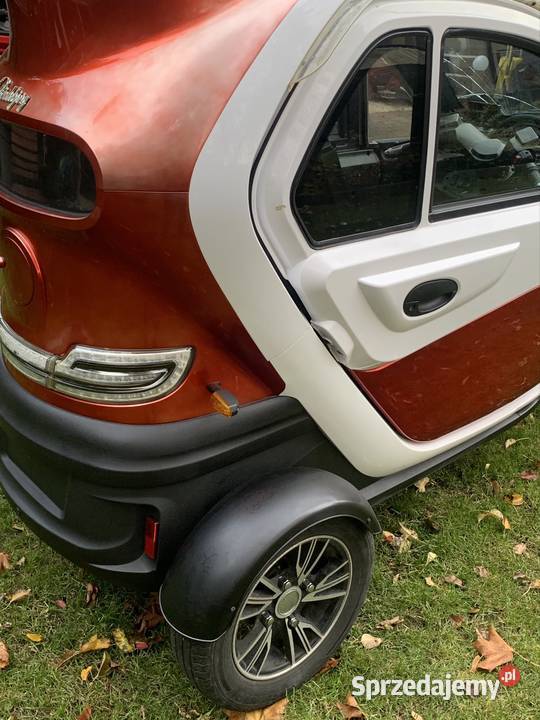 Skuter elektryczny zabudowany trzy kołowy bili nieuszkodzony Motoryzacja pomorskie Gdańsk
