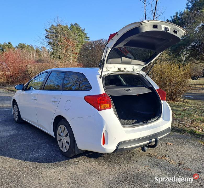 Toyota Auris Toyota Auris 2013 Hak 2 wł salon mazowieckie Wilga