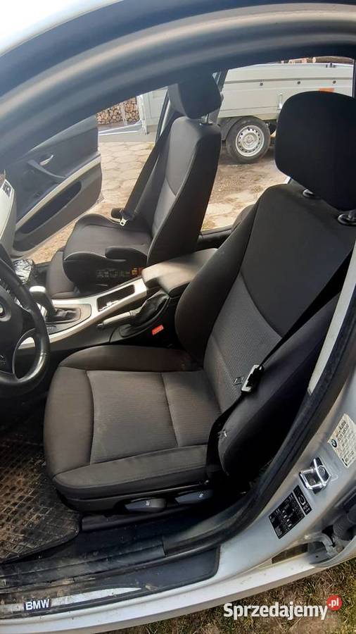 BMW Seria 3 E91 320d 2009 Czarna Górna