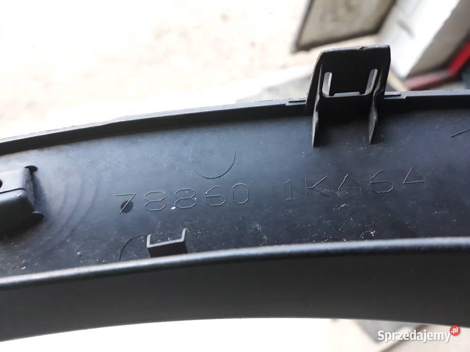 NISSAN JUKE LISTWA BŁOTNIKA PRAWA TYŁ PRAWY listwy boczne Międzychód sprzedam