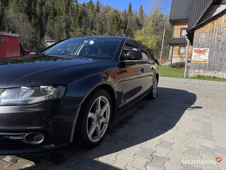 Audi a4b8 Poronin