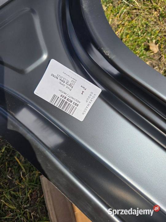 Próg słupek lewy Audi A5 B10 8B5809839 dolnośląskie