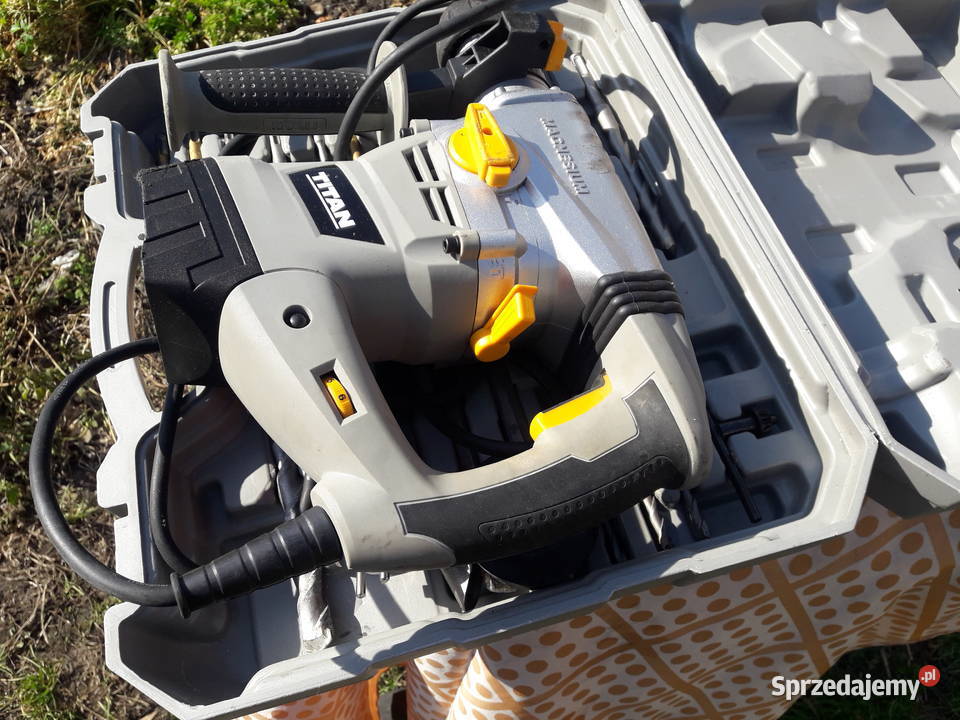 Młot udarowy marki Titan model TTB631SDS duża Miłosław
