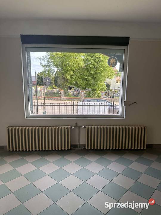 lokal 80 m2 z działką 600m2 Gniewino
