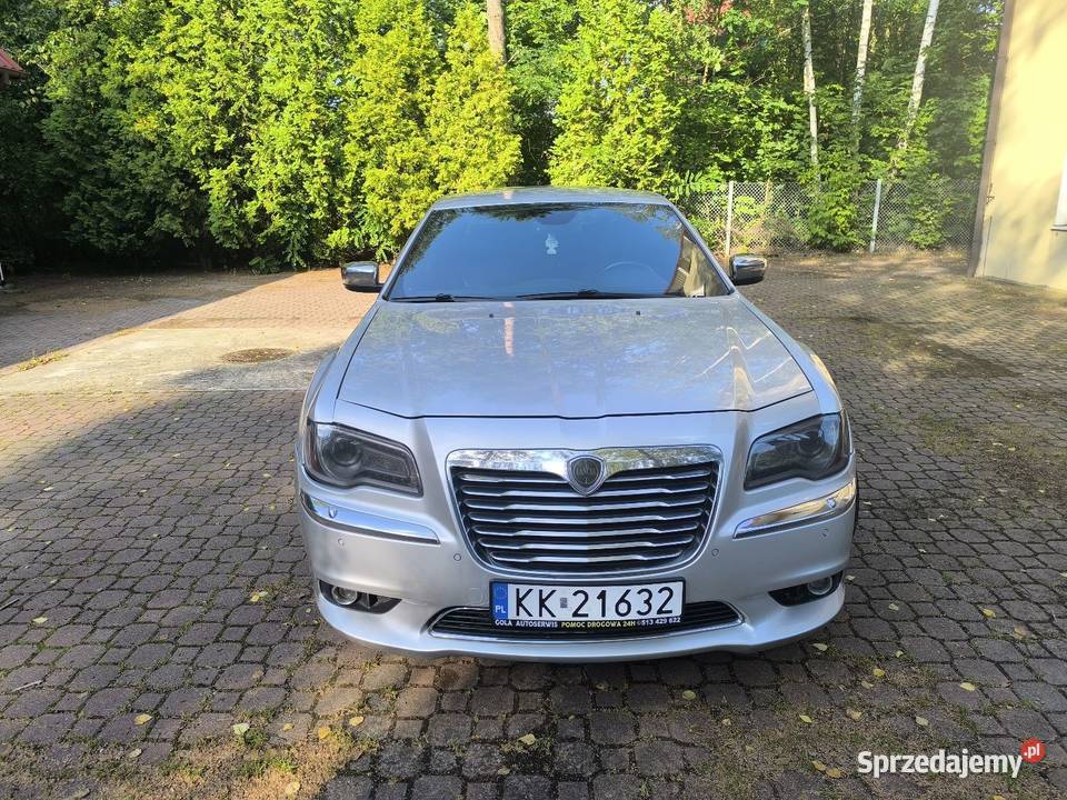 Lancia Thema 3 0 CRD elektrycznie ustawiane fotele łódzkie Radomsko