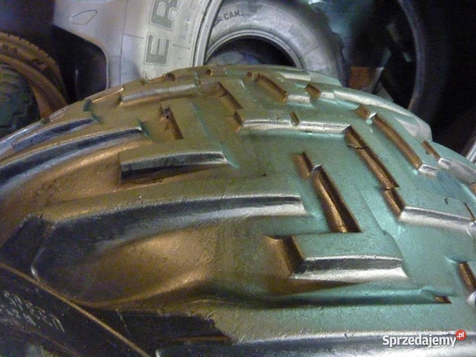 Opona używana rolnicza 31x15515 31x155R15 Zaścianki