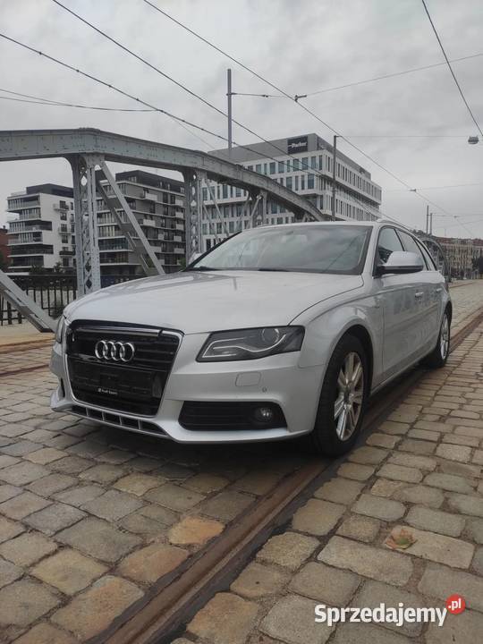 Audi A4 Avant 30 TDI DPF Quattro S Line 2967cm3