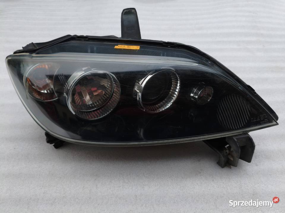 Lampa Prawy Przód Przednia Prawa Mazda 2 DY Lift osobowe sprzedam
