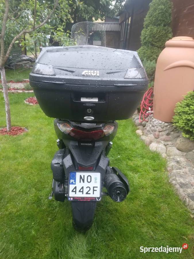 Ładna honda forza Rok produkcji 2017 Olsztyn sprzedam
