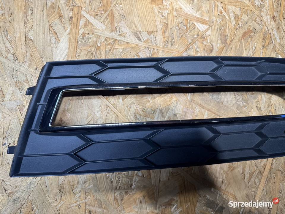 Kratka zderzaka przód prawa rh skoda superb III sprzedam