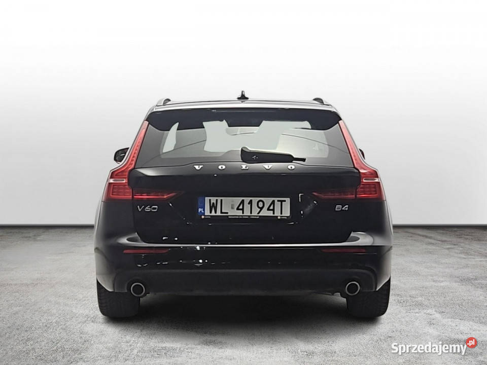 Volvo V60 V60 B4 D Momentum Z Polskiego Salonu Warszawa