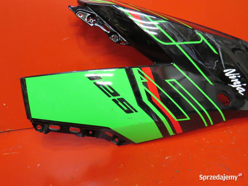 KAWASAKI Z125 Z 125 NINJA OWIEWKA OSŁONA BOK