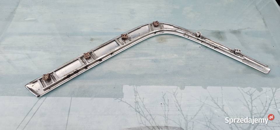 Chrom zderzaka lewy przód mercedes w210 osobowe Zbąszyń