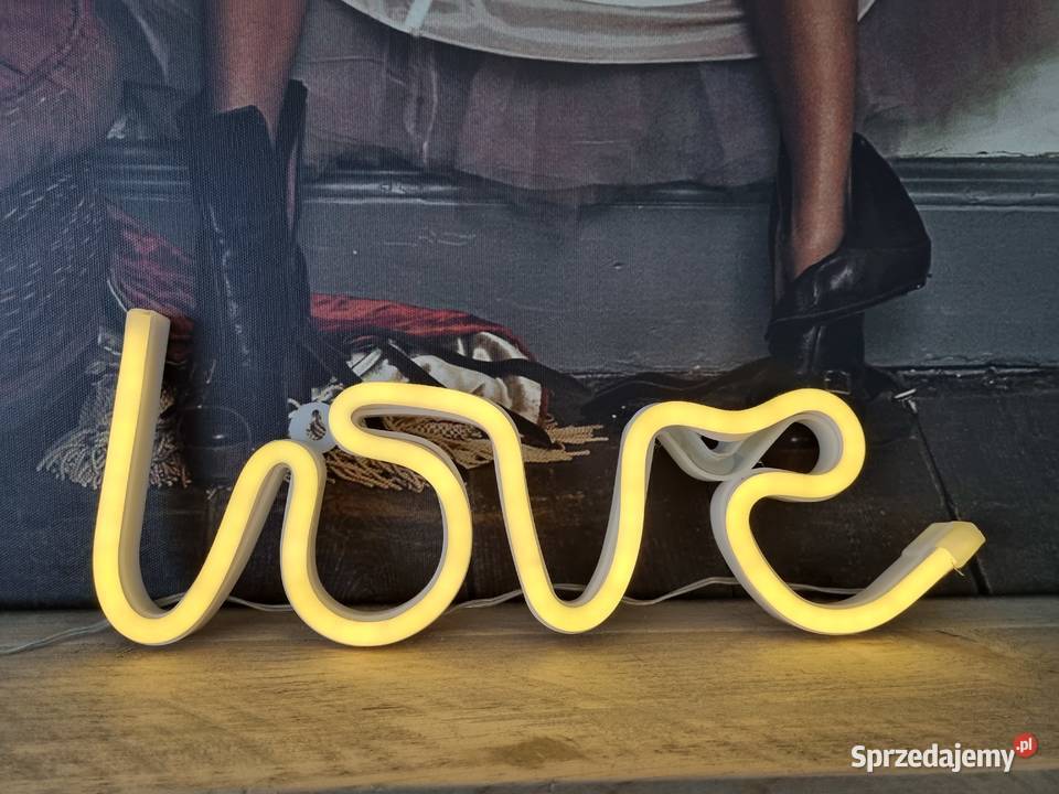 ozdobna lampka napis love Bydgoszcz