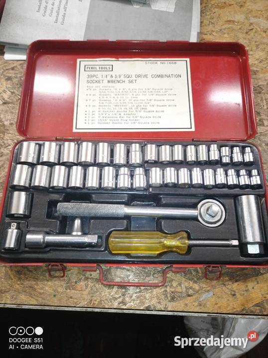 zestaw kluczy nasadowych PRL Klucze Chrzanów