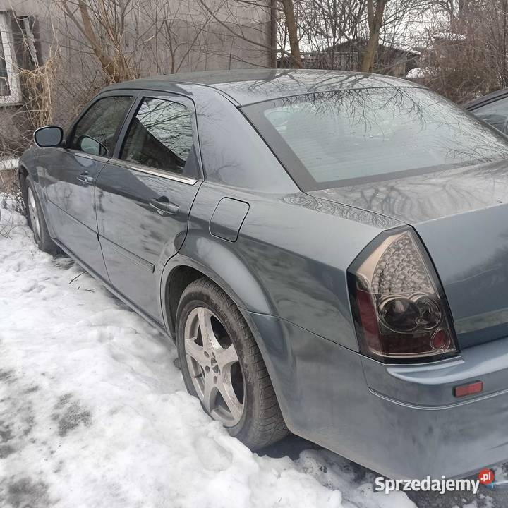 Chrysler 300C 27 V6 b gaz Lublin