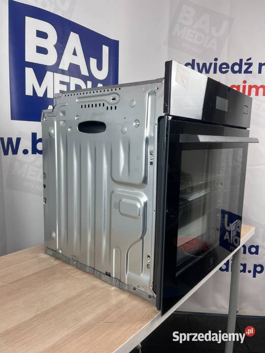 Piekarnik elektryczny parowy Electrolux 800