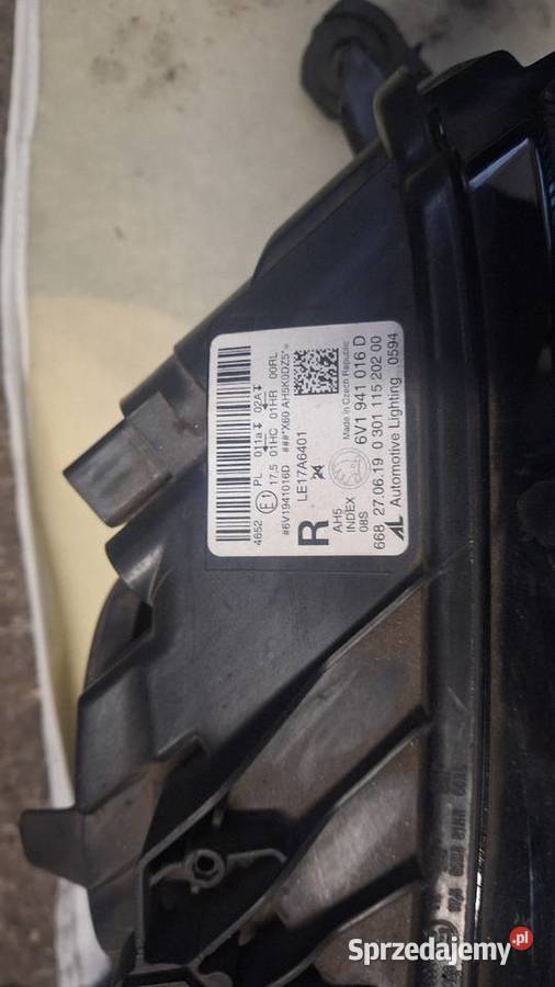 Lampy prawa i lewa skoda fabia 3 lift 6v1 Wieluń