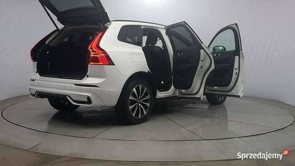 Volvo XC 60 B5 D AWD Plus Dark Z Polskiego Warszawa