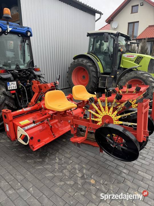 Sadzarka do rozsady chwytakowa 2 sekcyjna Kazimierz Dolny