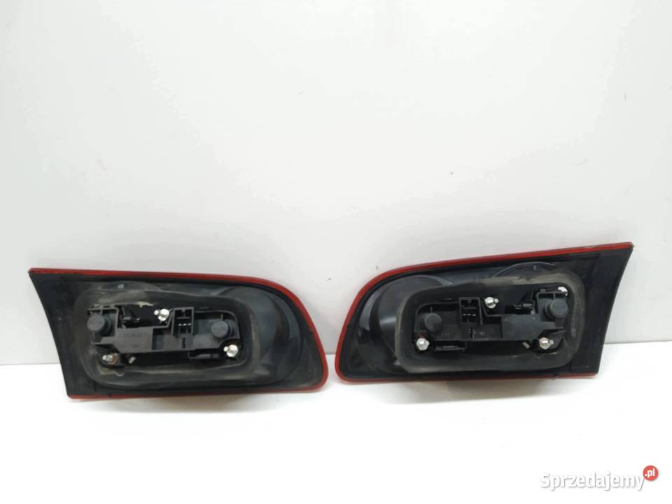 LAMPA TYŁ KOMPLET W KLAPĘ EU Fiat Croma II