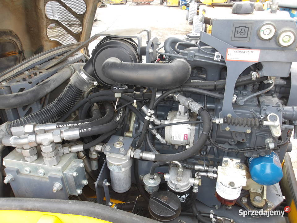 Walec dwubębnowy przegubowy Hamm HD12 VV Pleszew