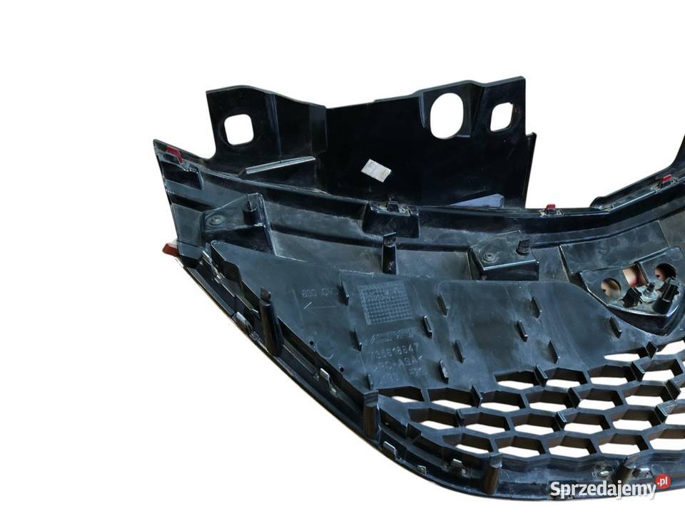 Lancia Ypsilon III lift 2017r Atrapa grill