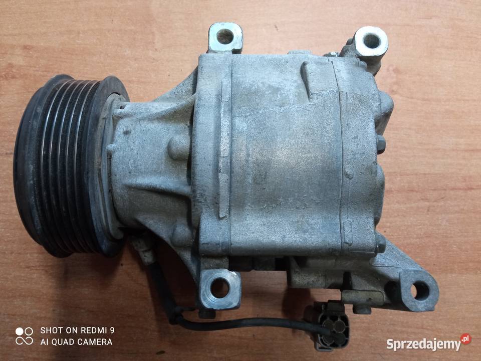 Sprężarka klimatyzacji Toyota 4472206364 Denso