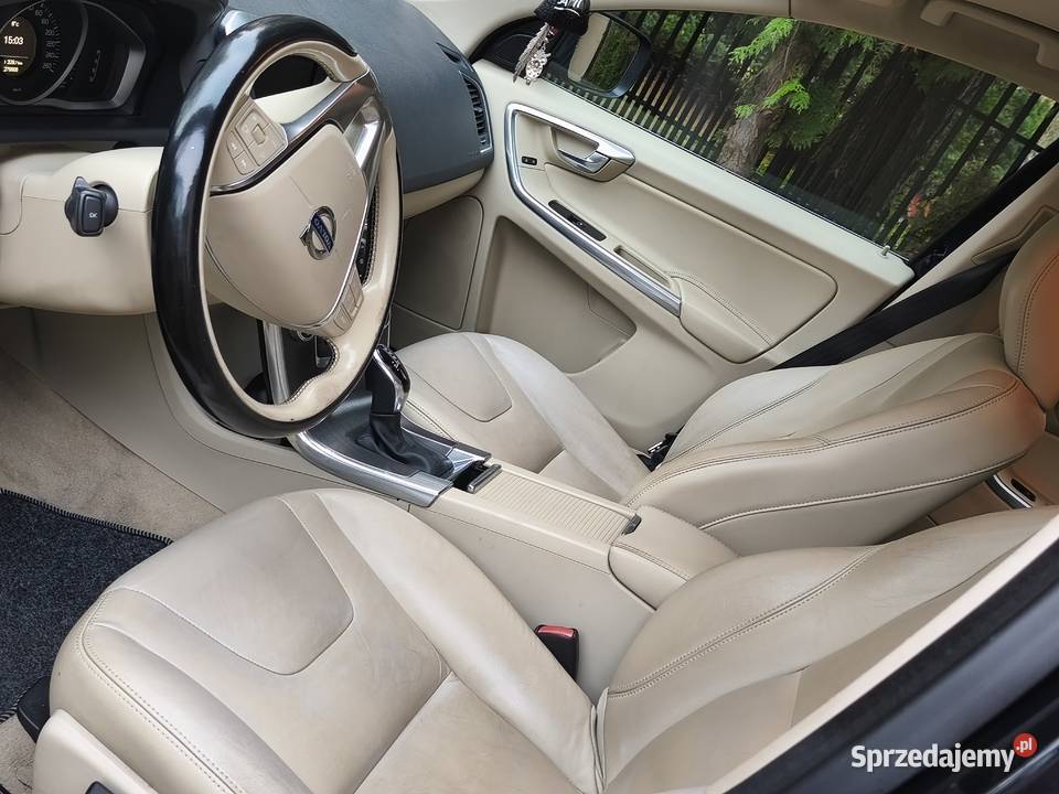 XC 60 gniazdo USB Ustka