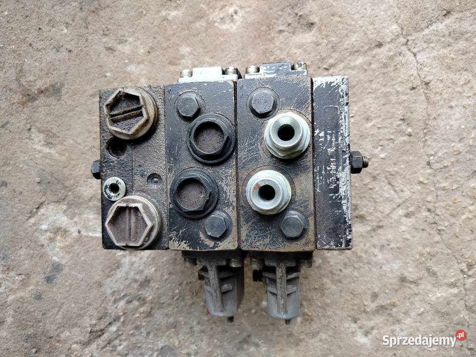 Rozdzielacz dwusekcyjny nowy świętokrzyskie Pińczów