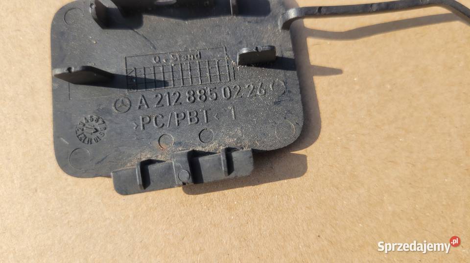 MERCEDES E W212 KOMBI ZAŚLEPKA HAKA ZDERZAKA TYL Pozostałe Ruda Śląska