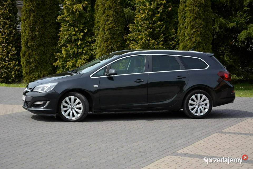 Opel Astra 14T140 Lift biXenon Led Duża Navi aluminiowe felgi mazowieckie