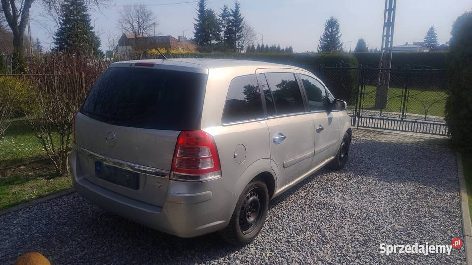 Opel Zafira 18 140 LPG Prywatnie