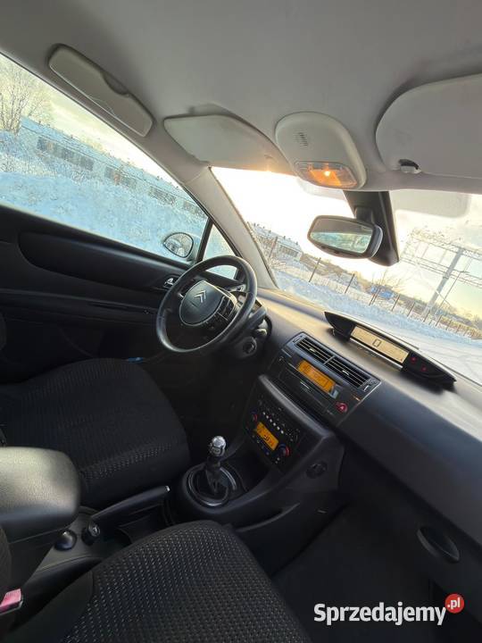 Citroen C4 16 zwykły silnikperfekt stanniski Warszawa