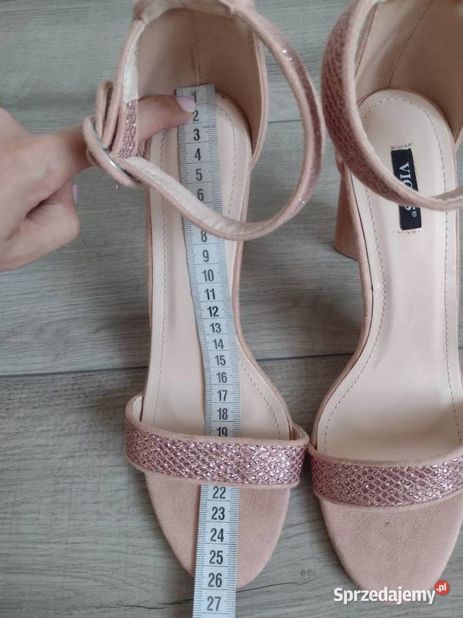 Sandały na obcasie słupek różowe błyszczące r40 26cm